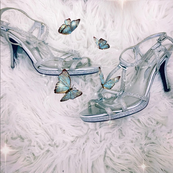 Browns Strapped Heels - Picture 2 of 2